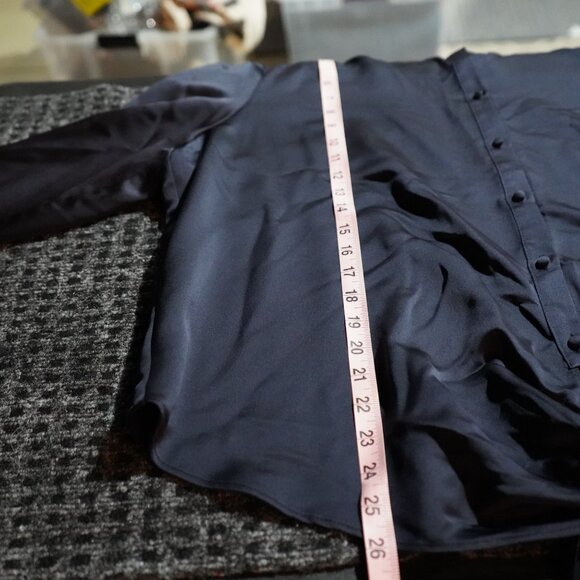 Preston & York XXL Satin Tie Waist Blouse Navy Blue Button Up Shiny Career Top - Picture 12 of 13